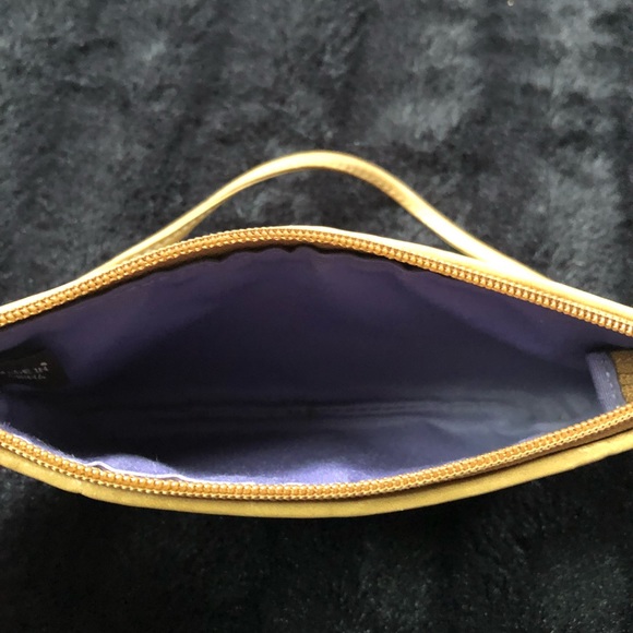 Coach wristlet - Picture 5 of 6